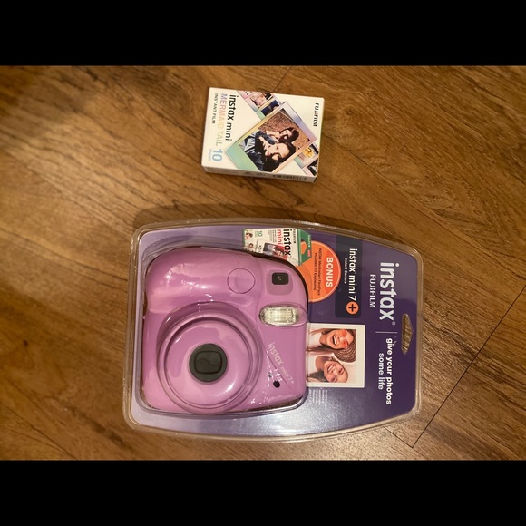 Camera - Picture 1 of 1